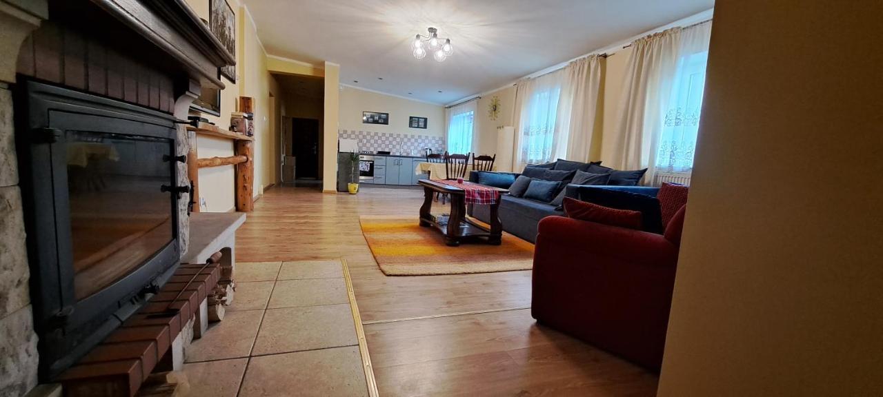 Apartament Alcatraz Z Kominkiem 卡缅纳古拉 外观 照片