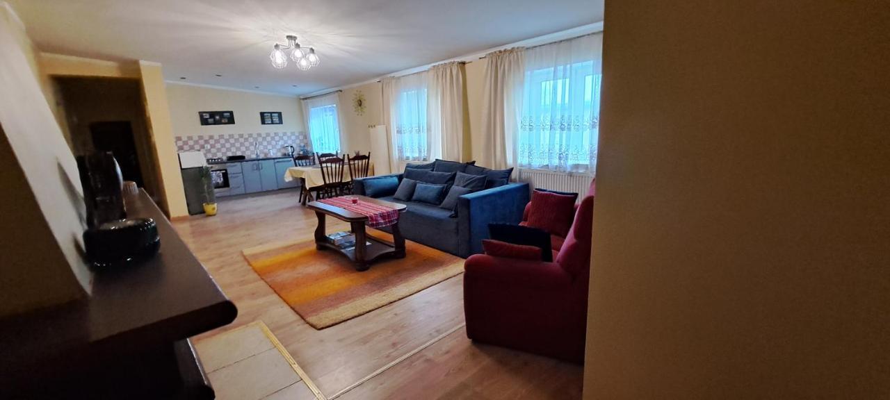 Apartament Alcatraz Z Kominkiem 卡缅纳古拉 外观 照片