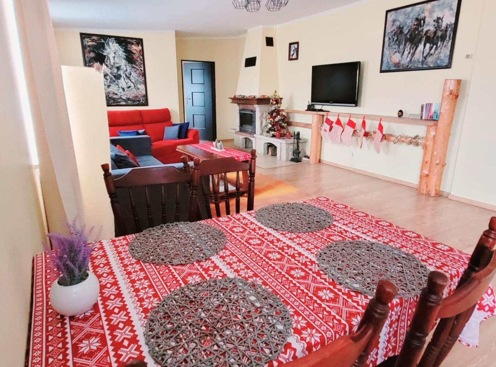 Apartament Alcatraz Z Kominkiem 卡缅纳古拉 外观 照片